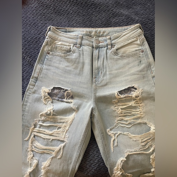 American Eagle Ripped Mom Jeans - Picture 4 of 7